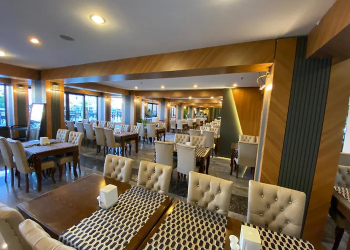 Yesiloez Rezort Side