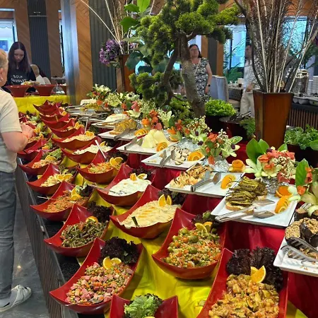 Yesiloez 4*