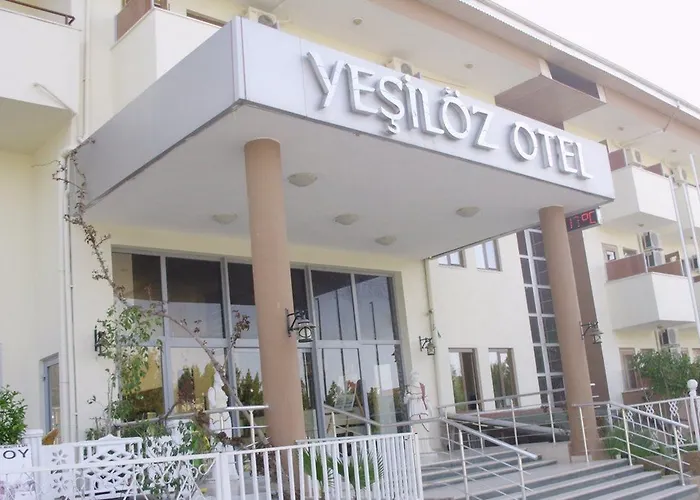 Yesiloez 4* Side