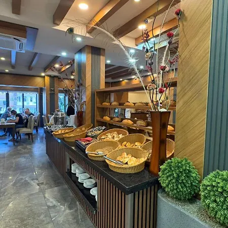 Yesiloez Resort Side