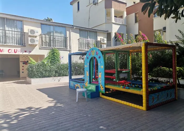 Yesiloez Feriested Side